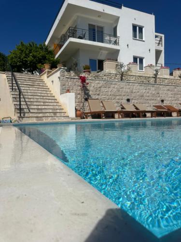 Gallery image of Apartments Blue Heaven in Ulcinj
