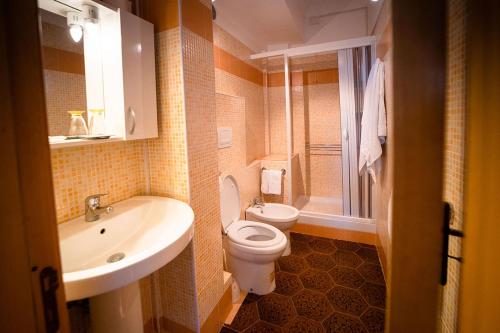 A bathroom at Residence Stella Maris