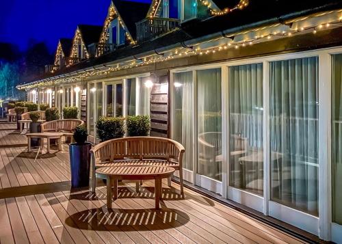 En balkon eller terrasse på Yare View Holiday Cottages