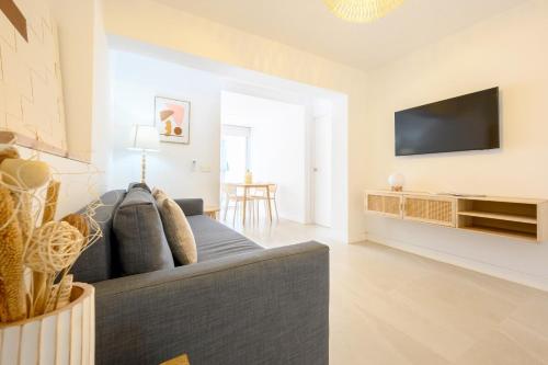 Juanito Marañón by 10Tosea 2 bedrooms