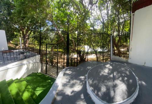 Κήπος έξω από το DG Divine Garden Tabasco