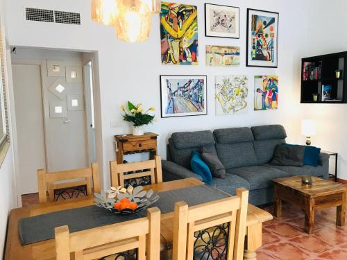 Χώρος καθιστικού στο Villa Estrella with private pool, max 5 persons