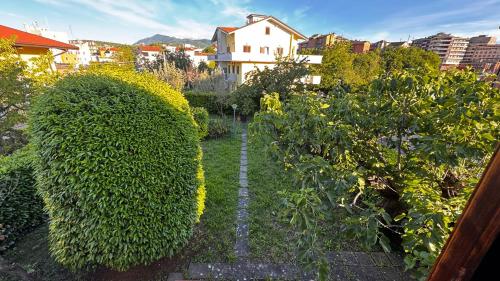 Gambar di galeri bagi Villa Marvitt -Stone Cottage di Isernia