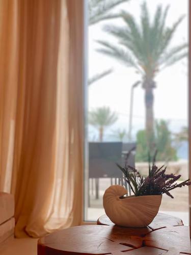 パノルモス・レティムノにあるLuma - Beachfront Apartmentのギャラリーの写真