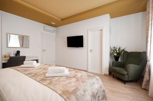 Luxury Rooms Floramye