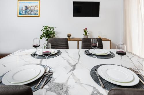 Apartment Lucija