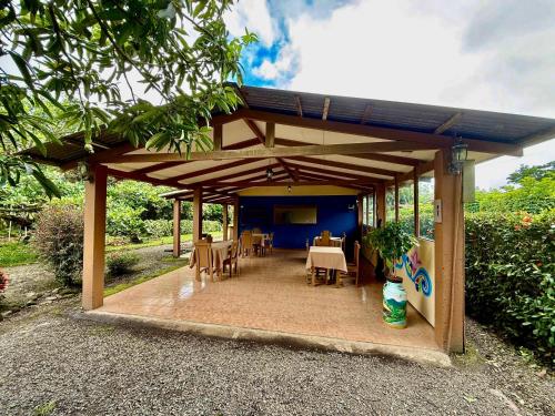 Gallery image of Zompopa Lodge in Bagaces