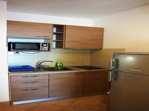 Beach House uljana - Two Bedroom Apartment with Terrace 2