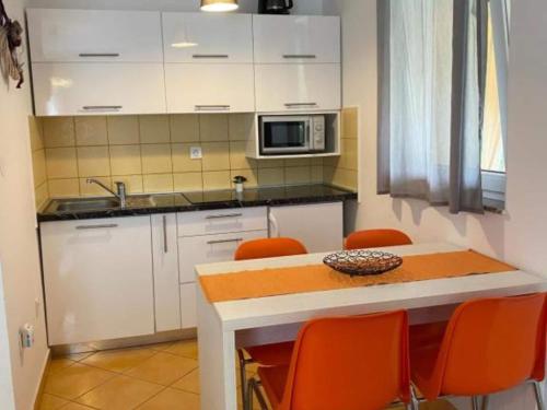 Apartments Lara Rab - Studio Apartment with Balcony