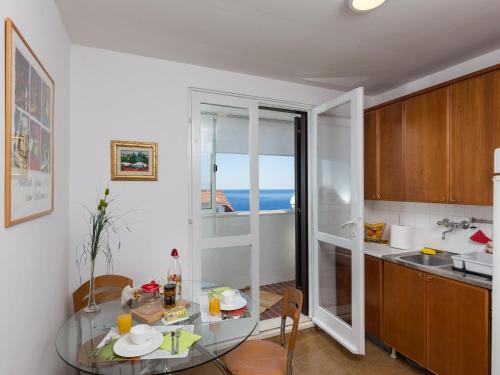 One Bedroom Apartment with Loggia and Sea View