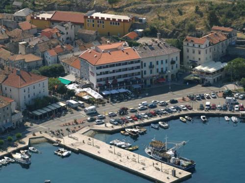 Apartments Bionda Senj - One Bedroom Apartment with Terrace