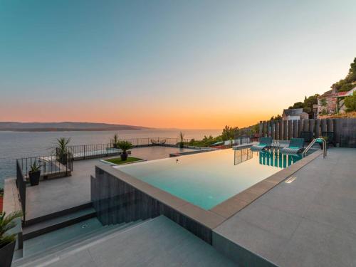 Spectacular Bol Island Sea View Villa with Pool - Four Bedroom Villa with Pool