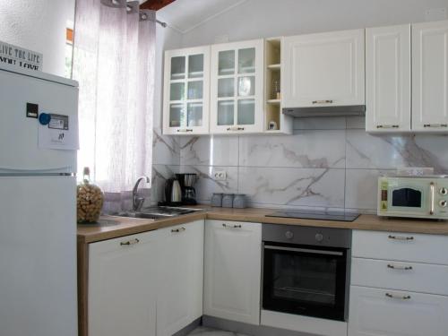 Authentic Dalmatian Treasure Homes - House Stone