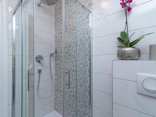 Apartment Villa Daniela - Three Bedroom Apartment with Terrace
