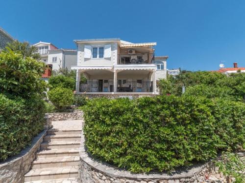 Apartment Villa Daniela - Three Bedroom Apartment with Terrace