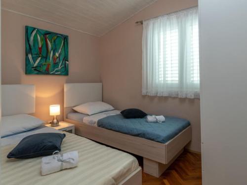 Apartment Villa Daniela - Three Bedroom Apartment with Terrace