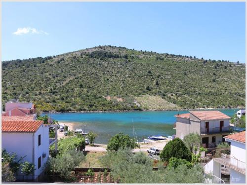 Apartments Juras - Studio Apartment with Sea View Mia