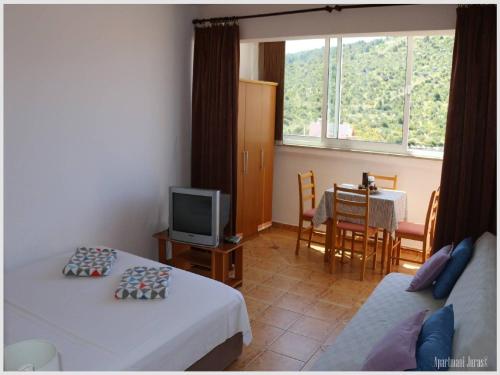 Apartments Juras - Studio Apartment with Sea View Marija