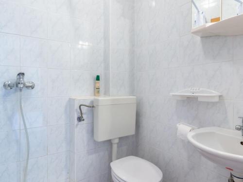 Charming Trogir Apartments with Balcony - One Bedroom Apartment