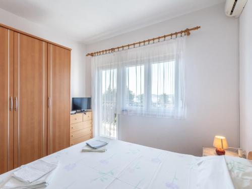 Charming Trogir Apartments with Balcony - One Bedroom Apartment