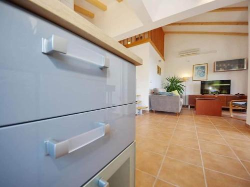 Blissful Bay Apartments Vrboska - Classic Two Bedroom Apartment with Terrace