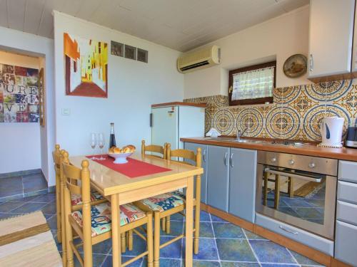 Superb Lovran Apartments with Sea Views - Studio Apartment with Terrace