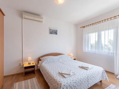 Charming Trogir Apartments with Balcony - Comfort One Bedroom Apartment