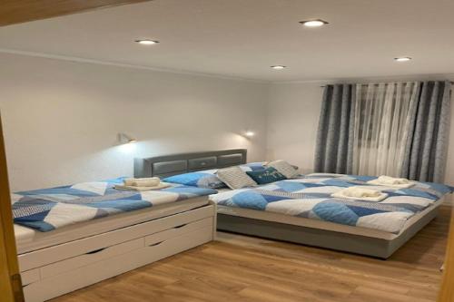 Apartments Vujina - One Bedroom apartment and Balcony