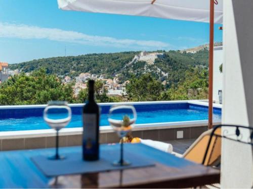 Apartments Trogrli - Studio with Balcony and Sea View