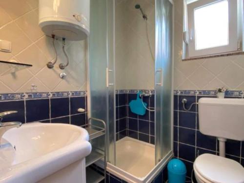 Apartments Lara Rab - One Bedroom Apartment with Balcony