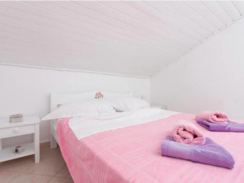 Apartments Lili Two Bedroom Apartment Sea View 3