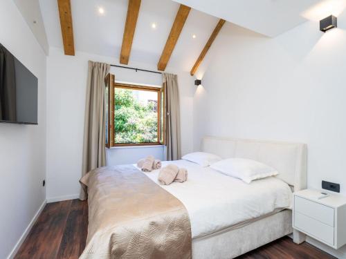 Apartment Sunset Cavtat-Two Bedroom Apartment with Balcony