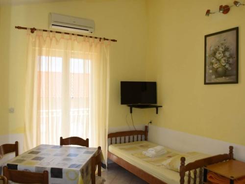 Apartments Dana - One Bedroom Apartment 5