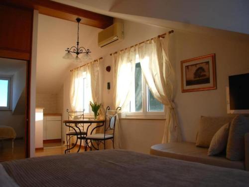 Villa Mediterranea - Studio with Sea View