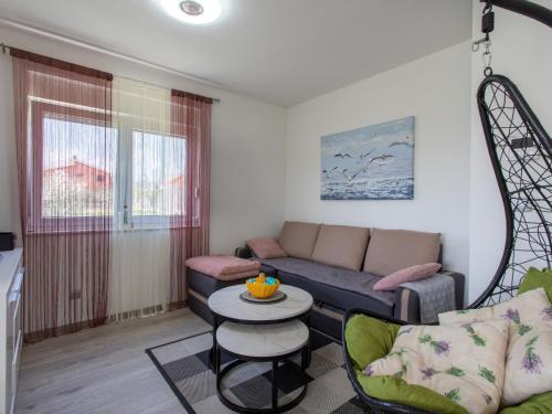 Trendy and Chic Apartment with Terrace and Private Garden - One Bedroom Apartment