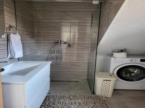 Elegant Trogir Apartment with Garden Terrace - Two Bedroom Apartment