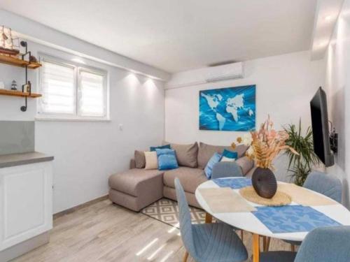 Two Bedroom Apartment with Terrace