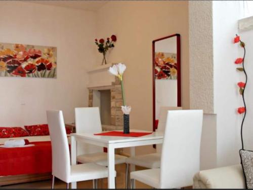 Sea View Apartments Lendic Podgora - Comfort Studio Apartment with Balcony and Sea View