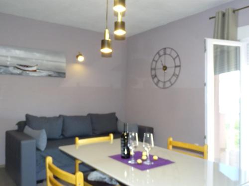 Apartmani Luna - One Bedroom Apartment