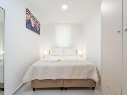 Modern City Escape - Two Bedroom Apartment with Balcony