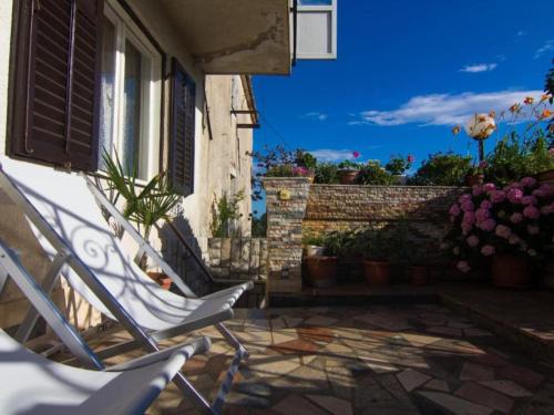 Apartment Magdic - Two Bedroom Apartment with Terrace