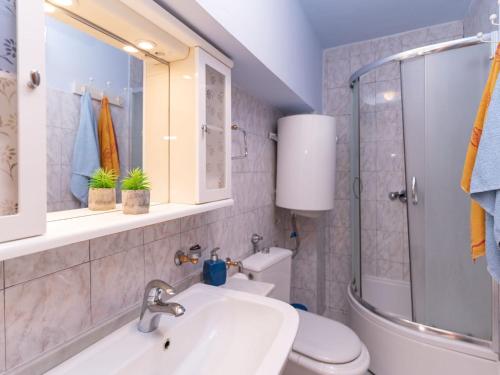 Casa Radha Bella - Two Bedroom Holiday Home
