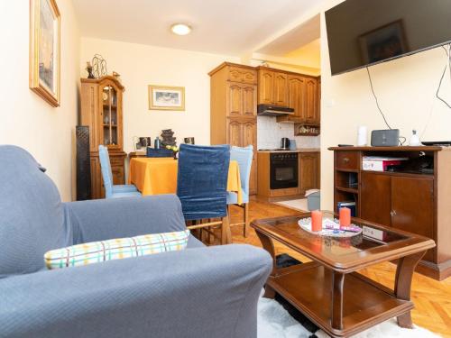 Casa Radha Bella - Two Bedroom Holiday Home