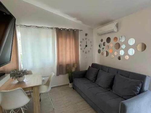 Apartments J&M 2- One Bedroom Apartment with Sea View