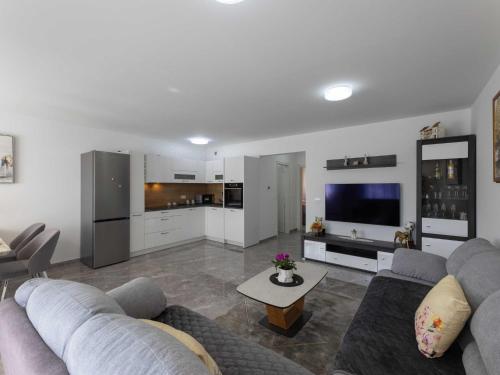 Kastel Stari Sunny Downtown Apartment with Terrace - One Bedroom Apartment with Terrace