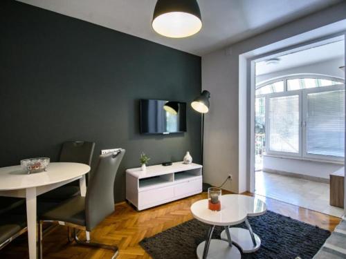 Apartments Luce & Toma - One bedroom Apartment Luce