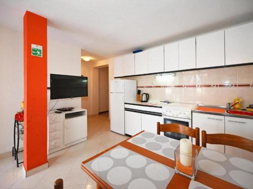 Apartments Mihovilovi