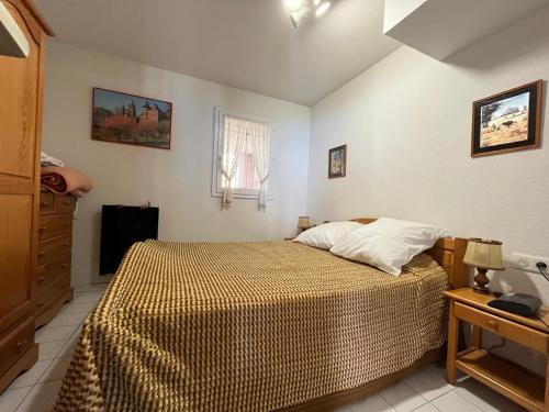 Spacieux appartement climatisé 80m² avec piscine et vue mer à Sète