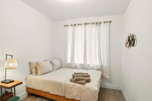 New build-beautiful lake view-5beds 12 sleepingにあるベッド