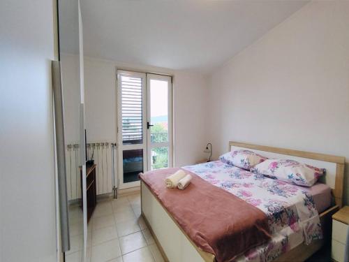 Kastel Stafilic Comfortable Apartments - Three Bedroom Apartment with Terrace